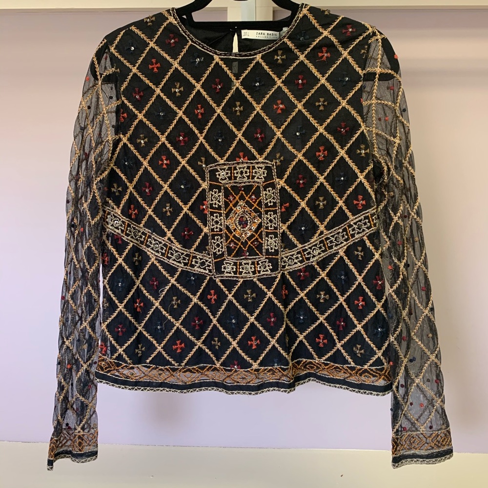 NWT ZARA embroidered blouse
